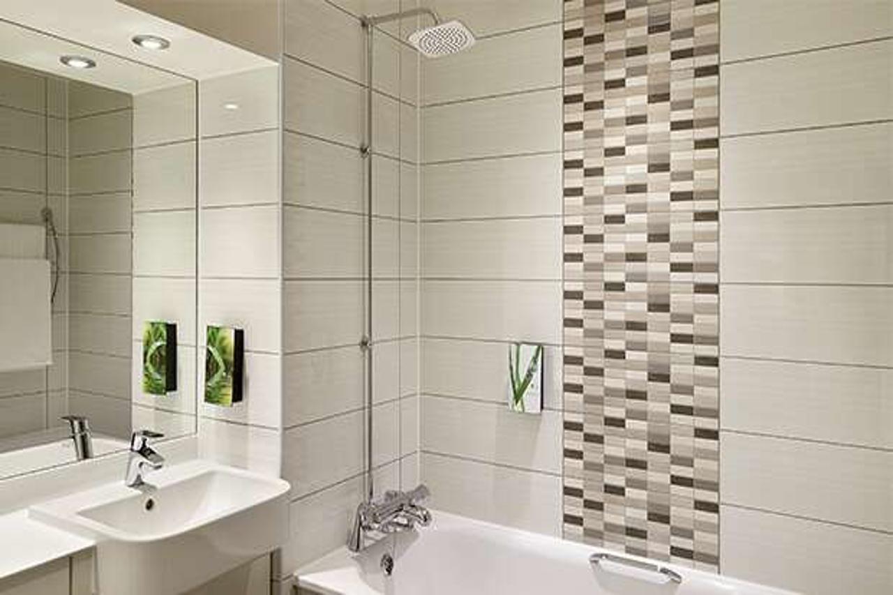 Premier Inn Birmingham City Centre Broad Street Экстерьер фото